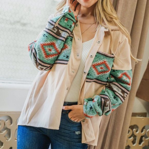 THE SHASTA LADIES AZTEC PRINT CORDUROY SHACKET - Picture 11 of 12